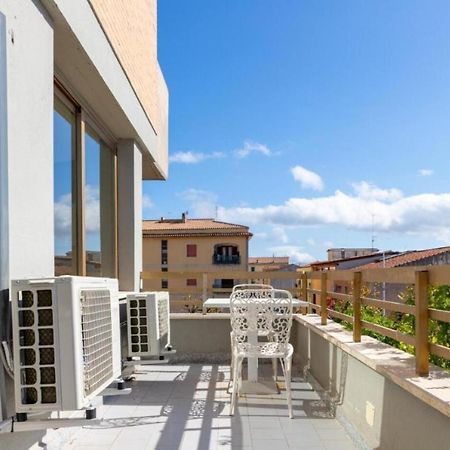 Gemelli Guest House Olbia Esterno foto