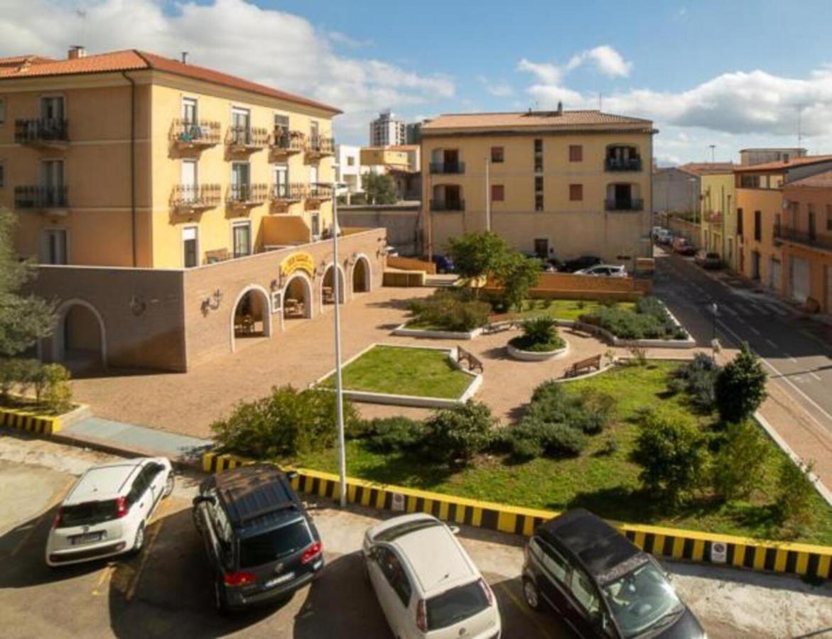 Gemelli Guest House Olbia Esterno foto