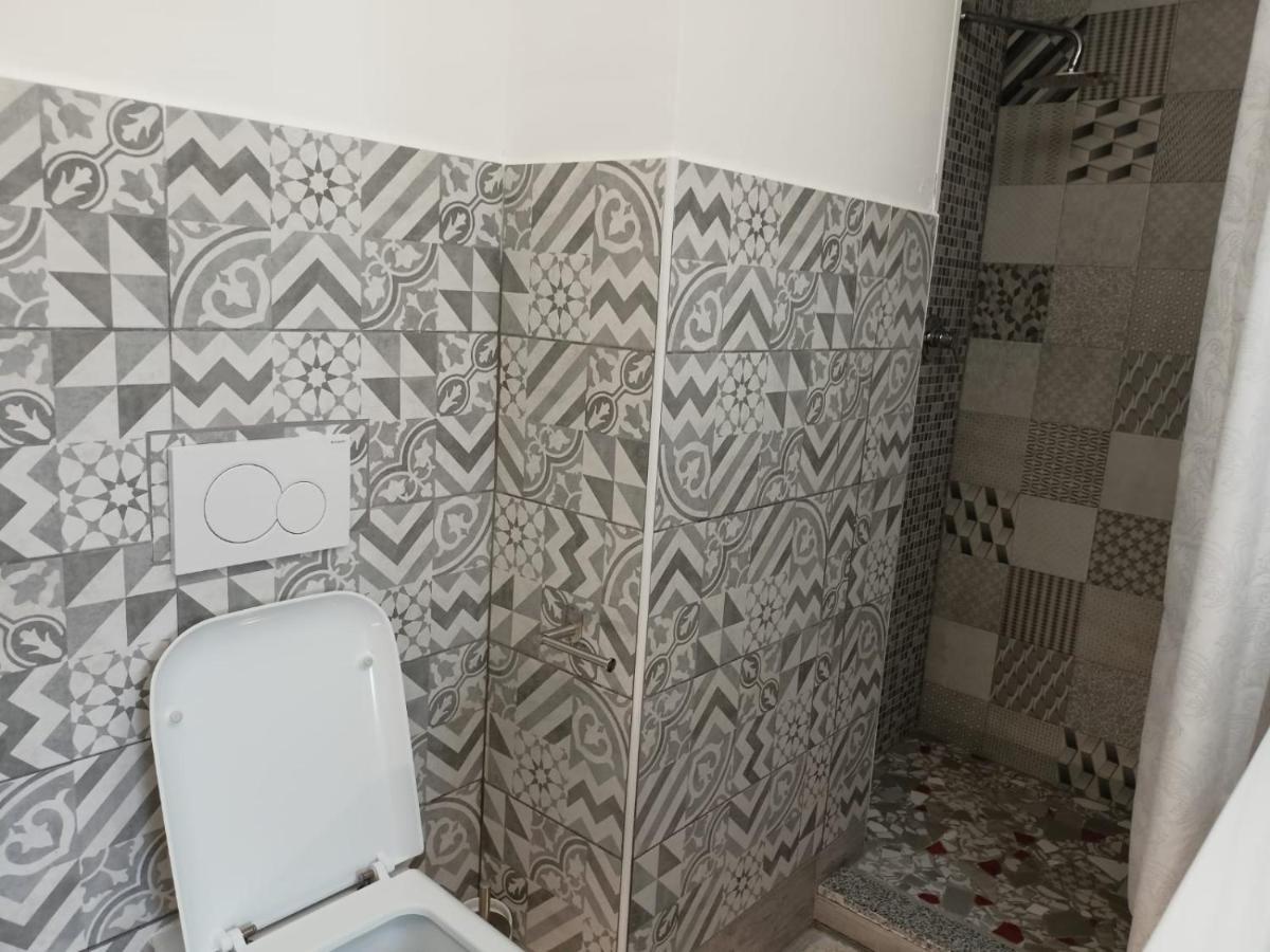 Gemelli Guest House Olbia Esterno foto